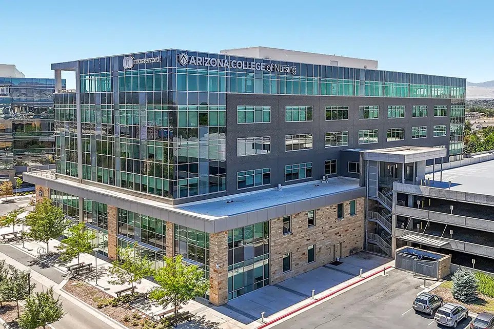 Nursing Schools Utah for BSN Nurse Course