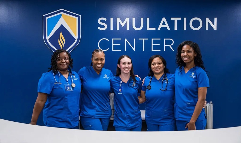 Melbourne BSN Program Students in Simulation Lab