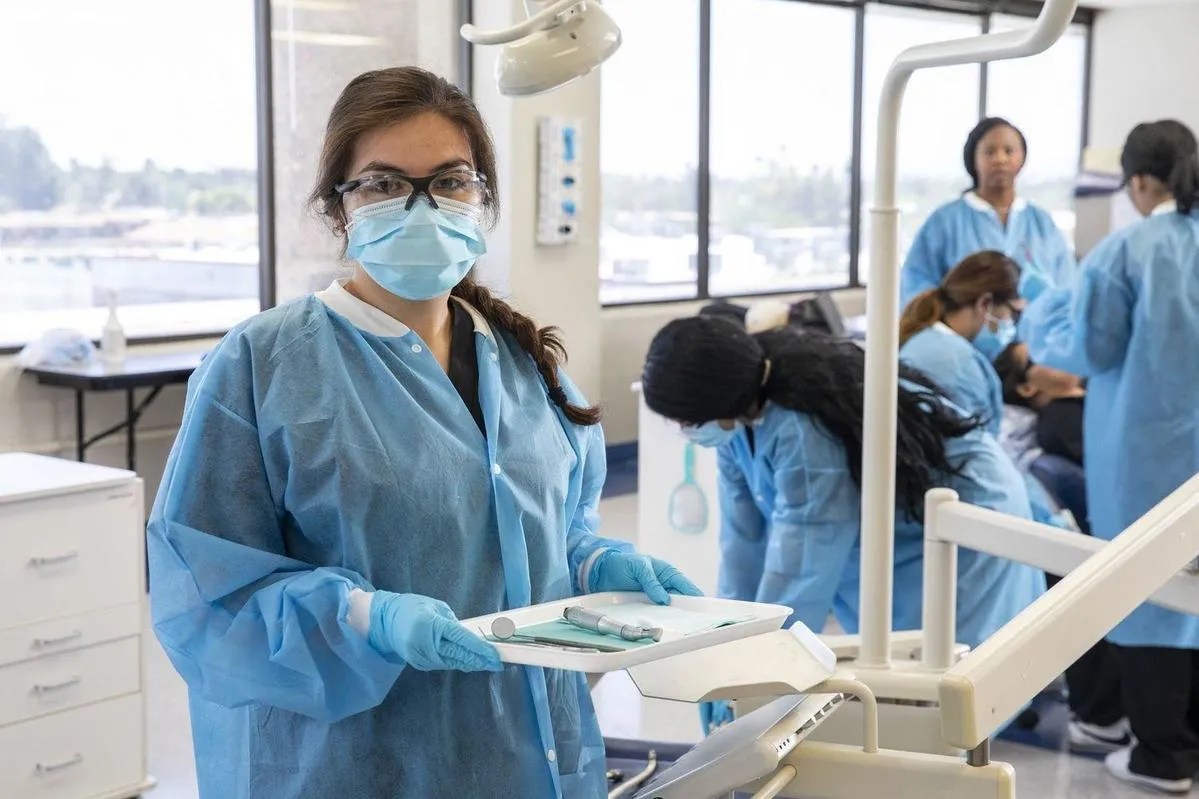 Arizona College students on campus at Dental Assistant Program in Arizona