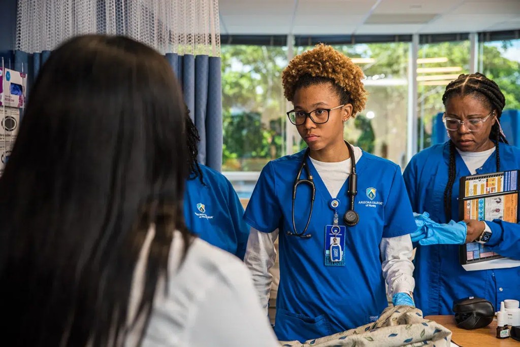 Nursing degree core nursing classes at Arizona College of Nursing