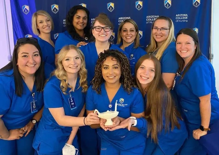 Dallas nursing degree students