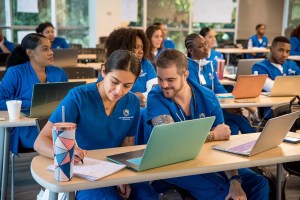 How to Become a NICU Nurse