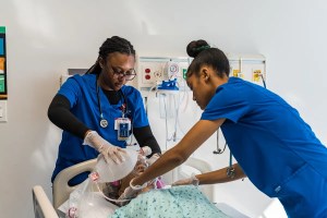 How to Become an ER Nurse