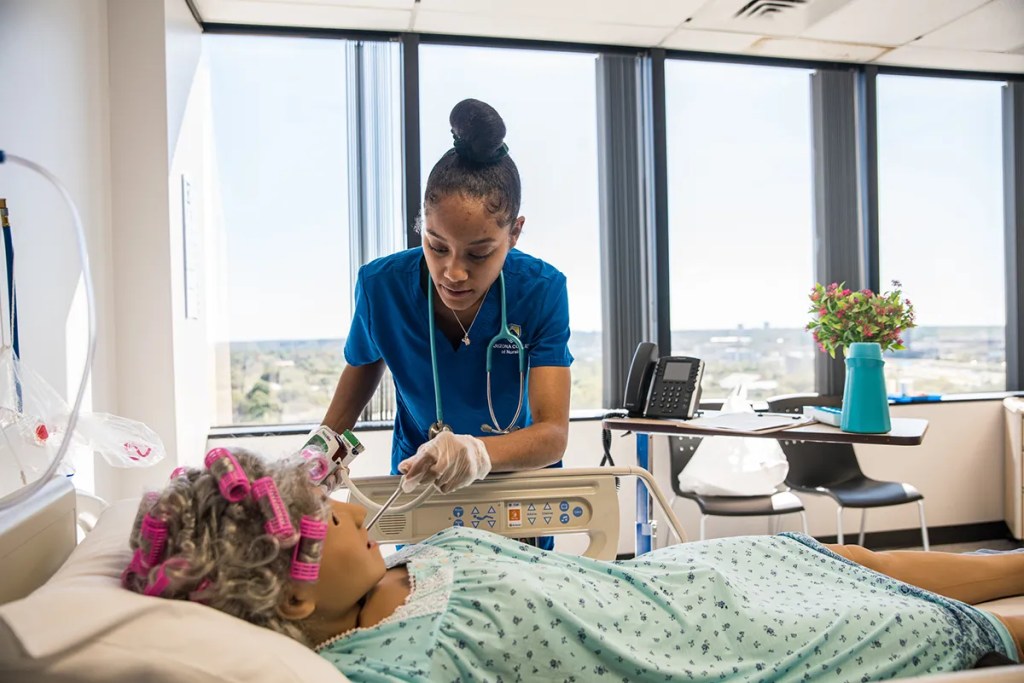 How to Become a Cardiac Nurse