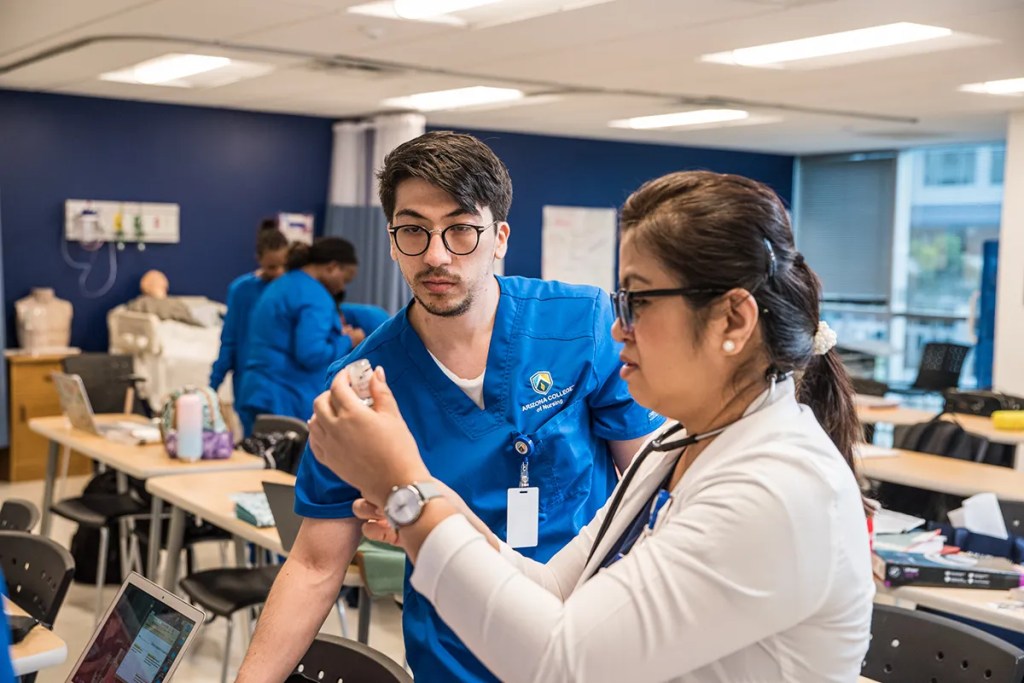 Student support in AZCN nursing course